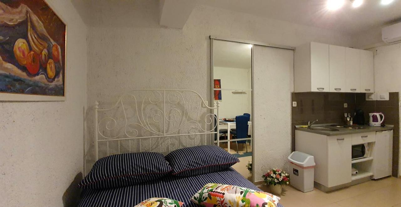 Apartments Dora Crikvenica Εξωτερικό φωτογραφία