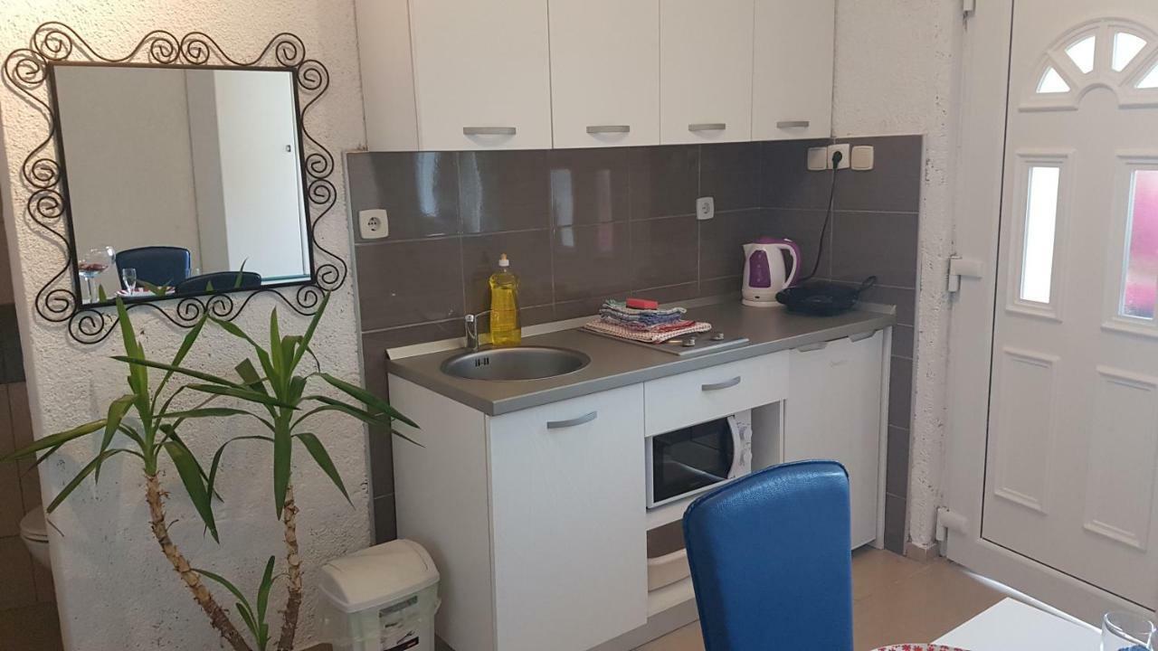 Apartments Dora Crikvenica Εξωτερικό φωτογραφία